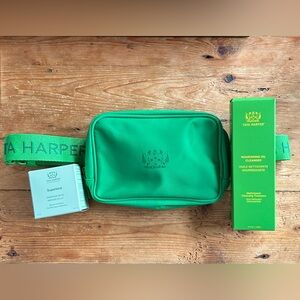 NEW TATA HARPER Green Sling waist pack with full size mask and cleanser